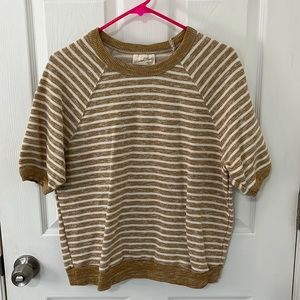 Sweatshirt style shirt
